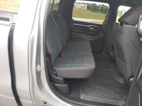 Used 2025 RAM 1500 Big Horn AWD/4WD image 33