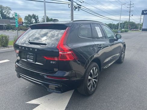 Certified 2025 Volvo XC60 B5 Plus AWD/4WD image 5