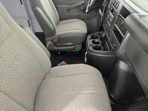 New 2026 Chevrolet Express 2500 w/ Communications Package RWD image 16