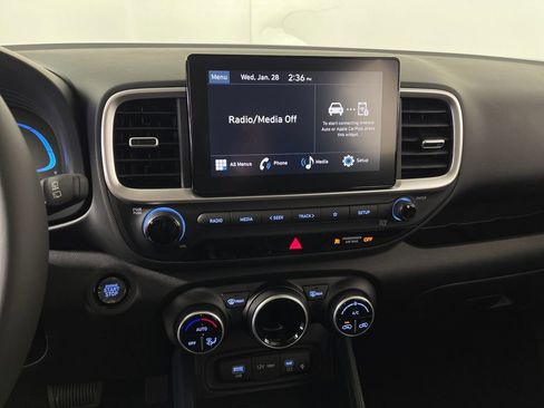 New 2026 Hyundai Venue SEL image 22