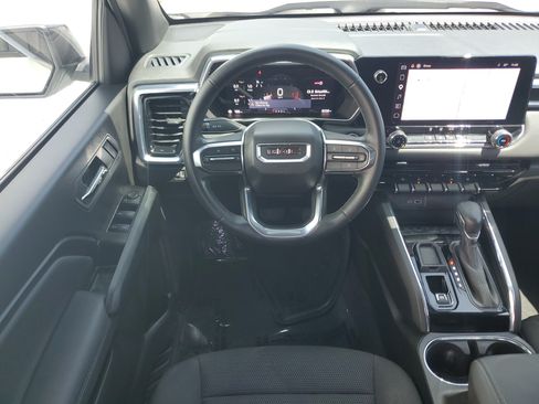 Used 2025 GMC Canyon Elevation RWD image 15