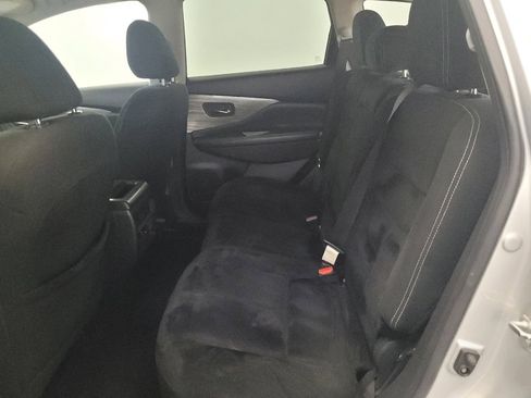 Used 2018 Nissan Murano S AWD/4WD image 18