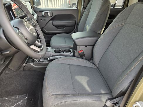 New 2026 Jeep Gladiator Sport image 24