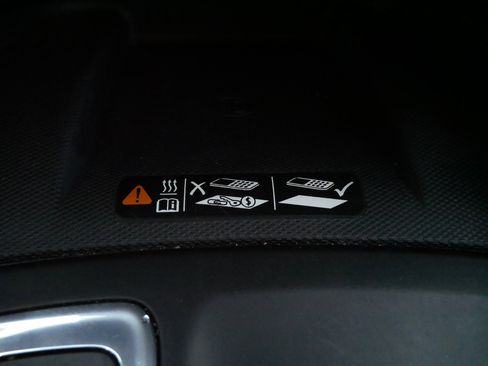 Used 2019 Chevrolet Equinox Premier image 27