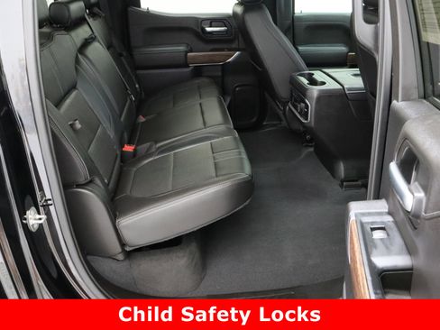 Used 2019 Chevrolet Silverado 1500 High Country w/ Technology Package image 40