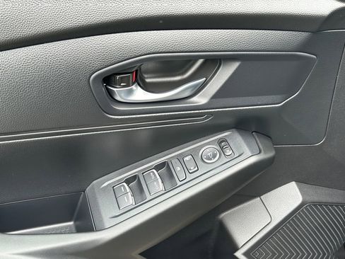 Used 2025 Honda Accord LX image 19