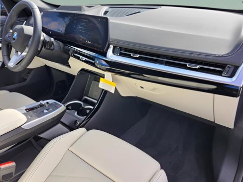 New 2026 BMW X1 xDrive28i w/ Technology Package image 16