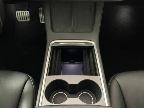 Used 2022 Tesla Model 3 Performance AWD/4WD image 11