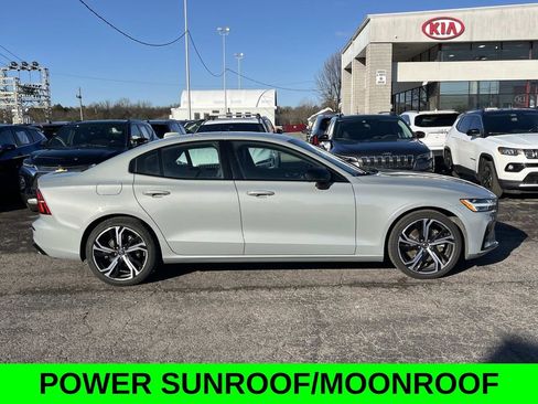 Used 2024 Volvo S60 B5 Core image 6