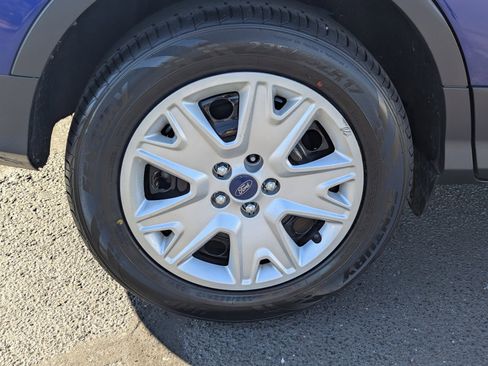 Used 2014 Ford Escape S image 9