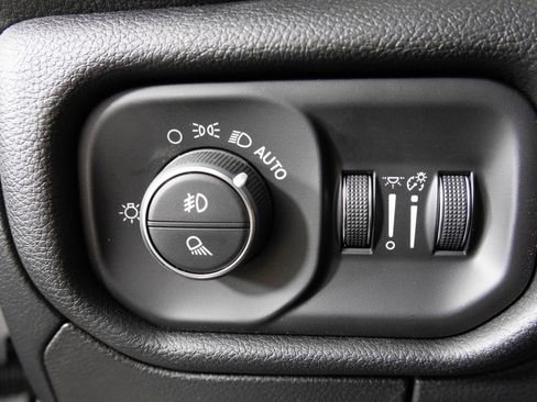 New 2026 RAM 1500 Big Horn image 18