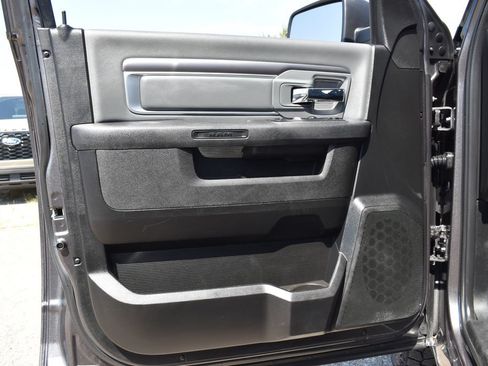 Used 2021 RAM 1500 Classic SLT AWD/4WD image 26