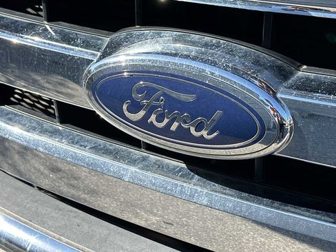 Used 2016 Ford F150 XLT image 10