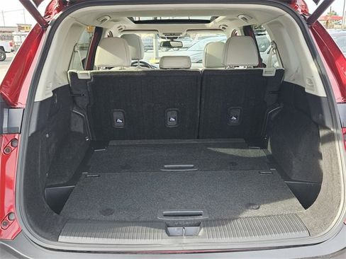 Used 2023 Nissan Rogue SL image 11