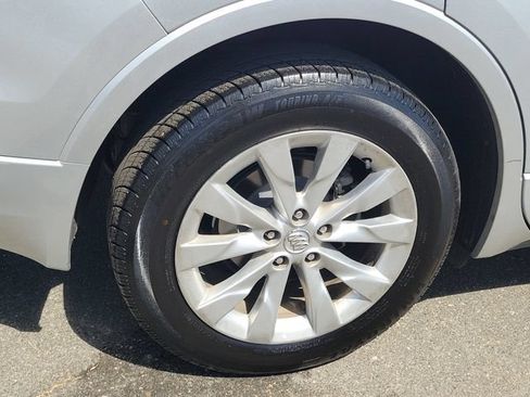 Used 2018 Buick Envision Essence FWD image 28