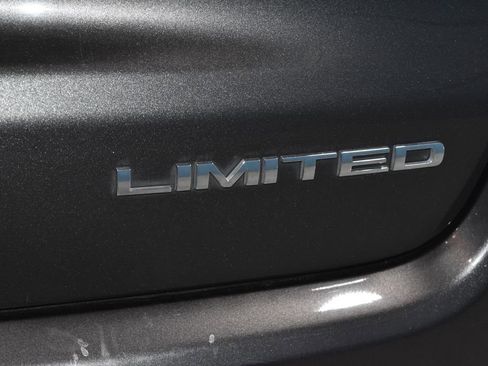 Used 2024 Jeep Compass Limited AWD/4WD image 30