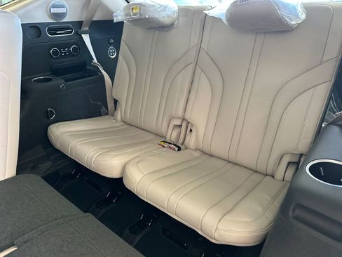 New 2026 Genesis GV80 2.5T Prestige image 15