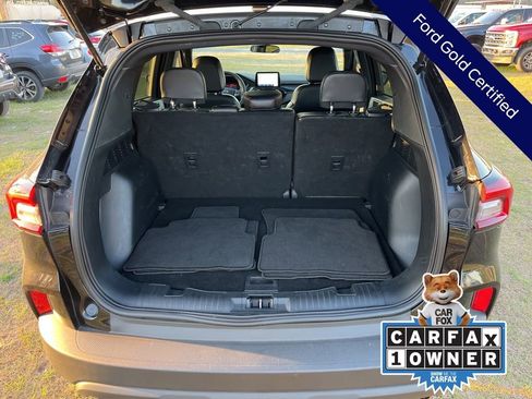 Certified 2025 Ford Escape ST-Line AWD/4WD image 19