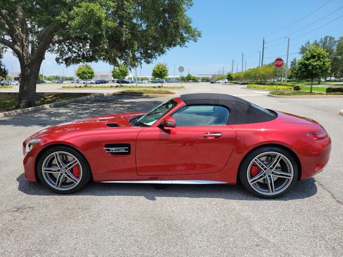 Used 2018 Mercedes-Benz AMG GT C image 12