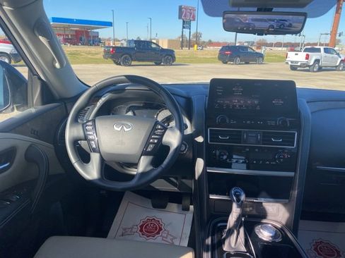 Used 2023 INFINITI QX80 Premium Select w/ Cargo Package image 14