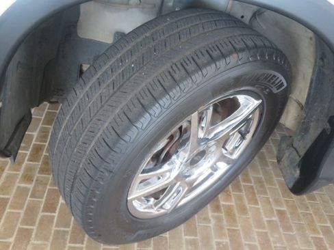 Used 2015 Honda CR-V LX image 12