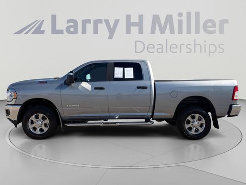 Used 2024 RAM 2500 Big Horn w/ Heated Seats & Wheel Group AWD/4WD image 3