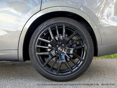 Used 2021 Maserati Levante AWD/4WD image 92