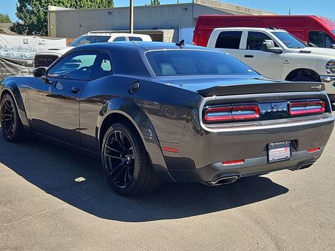 Certified 2023 Dodge Challenger R/T Scat Pack RWD image 5