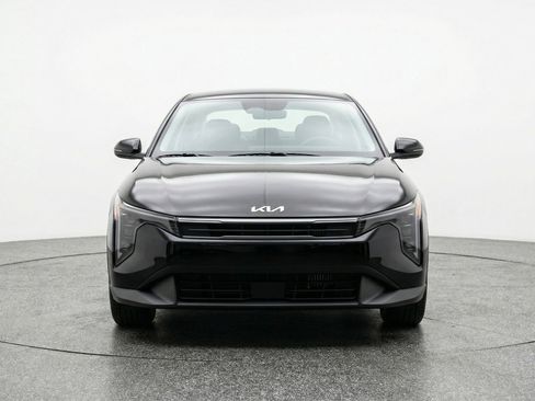 Used 2025 Kia K4 FWD image 2