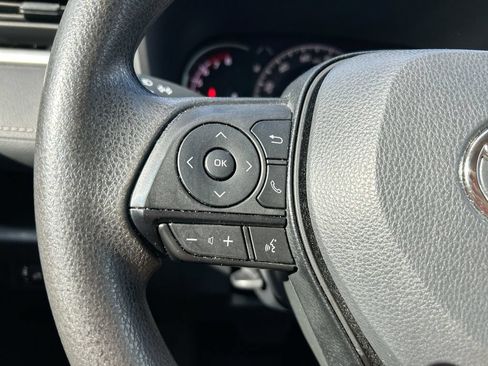 Used 2023 Toyota RAV4 LE FWD image 15