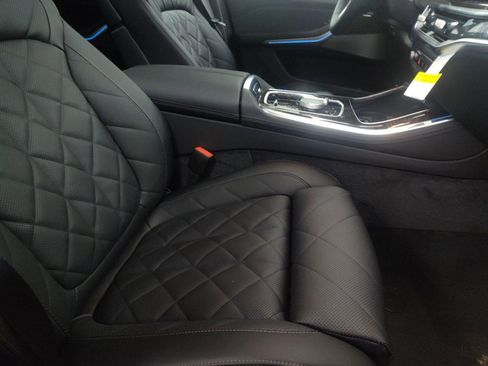 New 2026 BMW X5 xDrive50e image 27