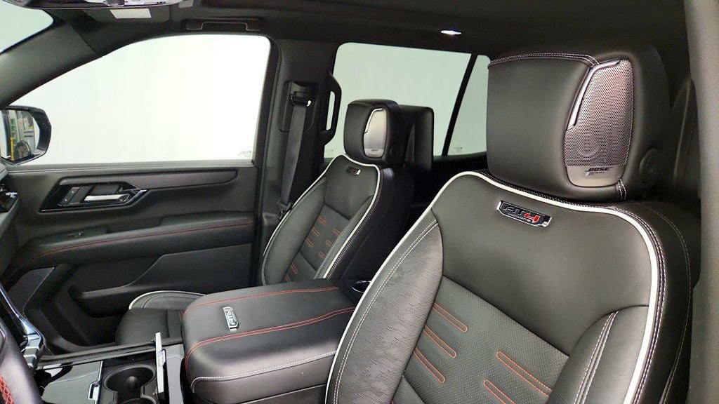 Used 2026 GMC Yukon AT4 Ultimate w/ LPO, Floor Liner Package AWD/4WD image 14