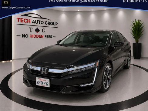 Used 2018 Honda Clarity Plug-In Hybrid image 1