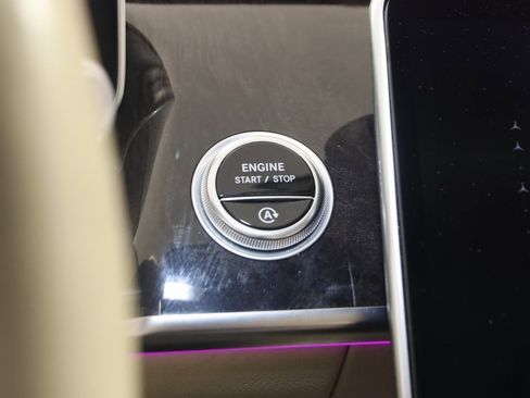 Used 2021 Mercedes-Benz S 580 4MATIC Sedan image 38