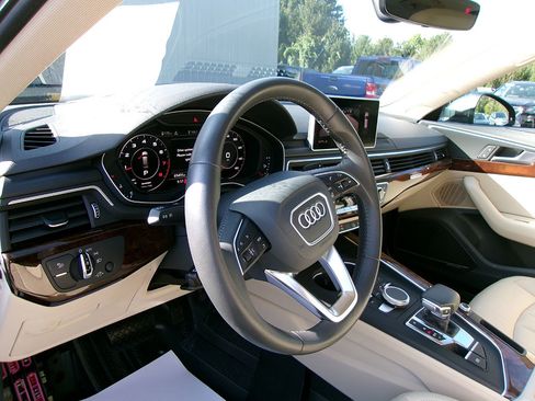 Used 2018 Audi A4 2.0T allroad Premium Plus image 5