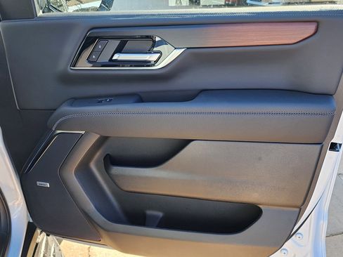 New 2026 GMC Yukon XL Denali image 42