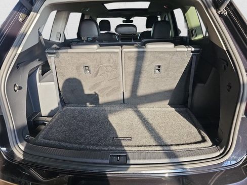 Used 2021 Volkswagen Atlas SEL R-Line image 13