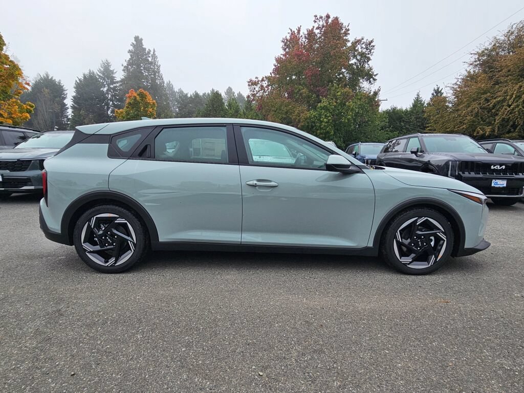 New 2026 Kia K4 EX FWD image 4