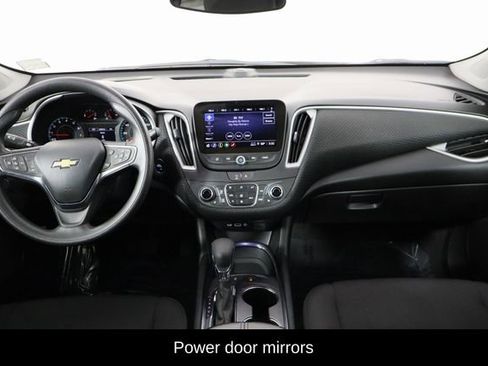 Used 2024 Chevrolet Malibu LT FWD image 14