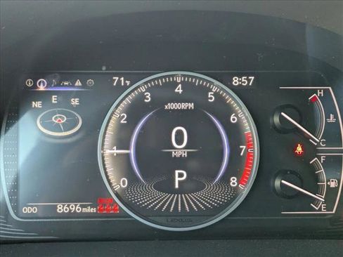 Used 2025 Lexus ES 350 w/ Premium Package image 11