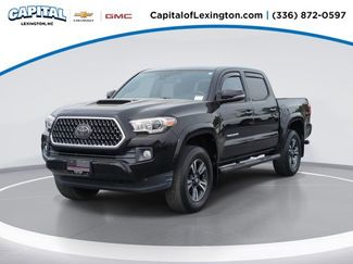 Used 2018 Toyota Tacoma TRD Sport video 1