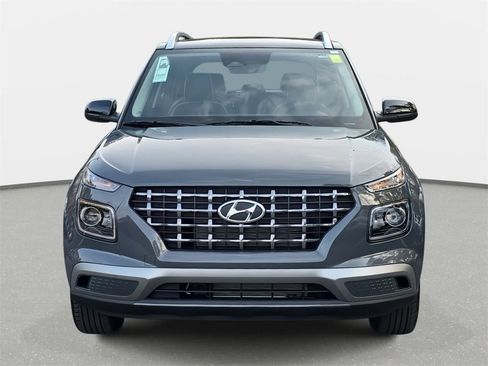 New 2026 Hyundai Venue SEL image 2