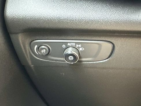 Used 2023 Buick Envision Preferred w/ Sport Touring Package AWD/4WD image 25