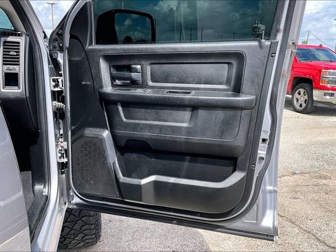 Used 2020 RAM 1500 Tradesman w/ Chrome Plus Package RWD image 24