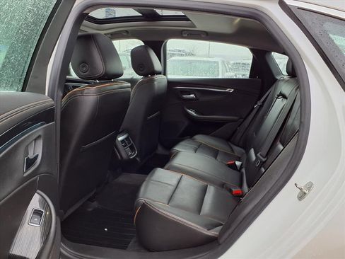 Used 2016 Chevrolet Impala LTZ w/ Enhanced Convenience Package image 8