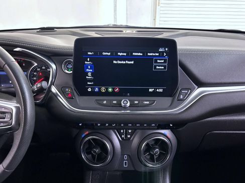 Certified 2025 Chevrolet Blazer LT AWD/4WD image 13