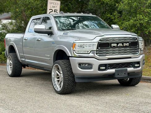 Used 2019 RAM 2500 Limited AWD/4WD image 22