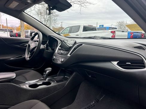 Certified 2023 Chevrolet Malibu LT image 30