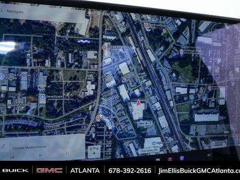 Used 2022 Tesla Model X Plaid image 13