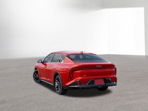 New 2025 Kia K4 GT-Line Turbo image 4